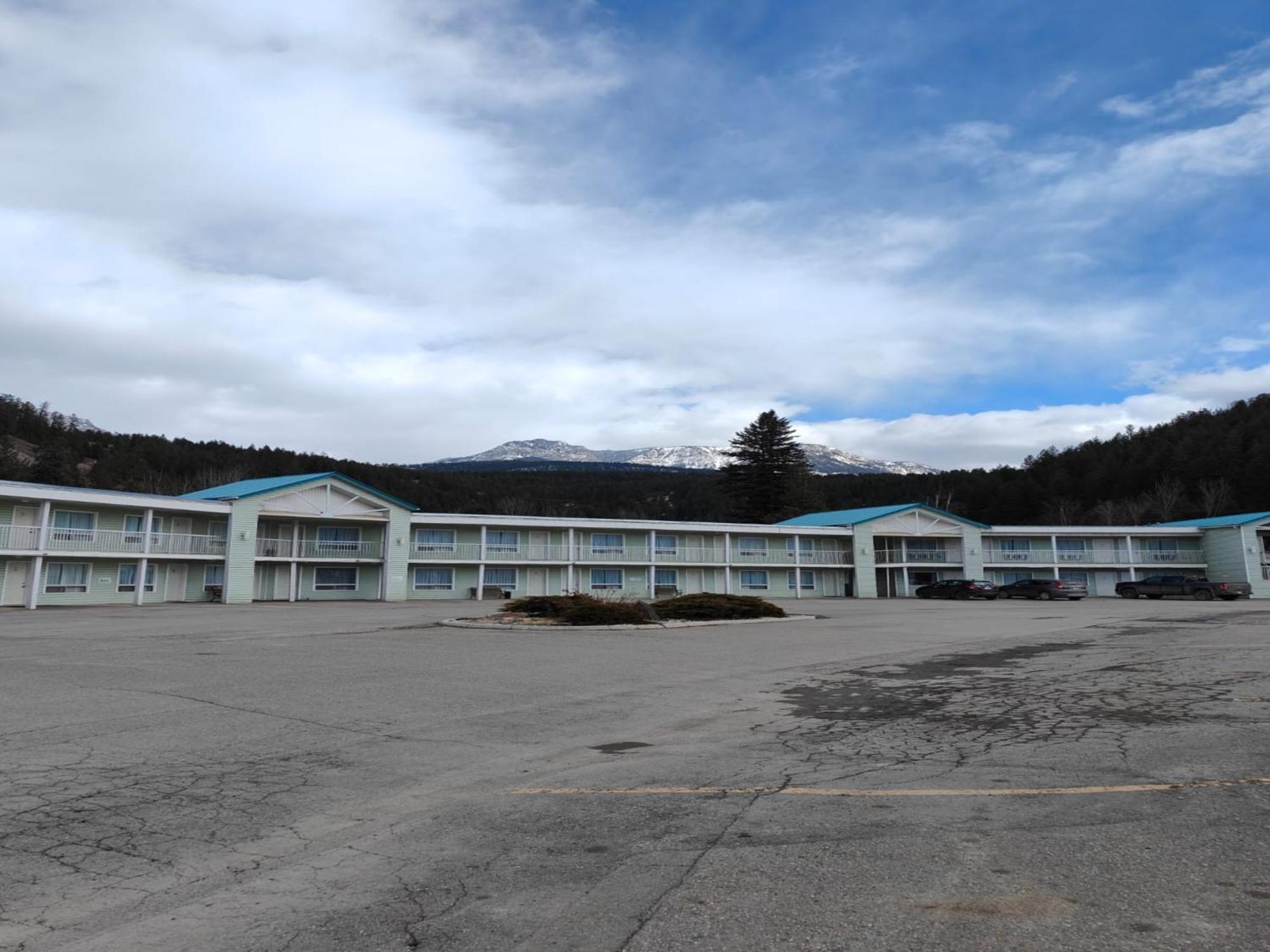 Ponderosa Motor Inn Golden Exterior foto