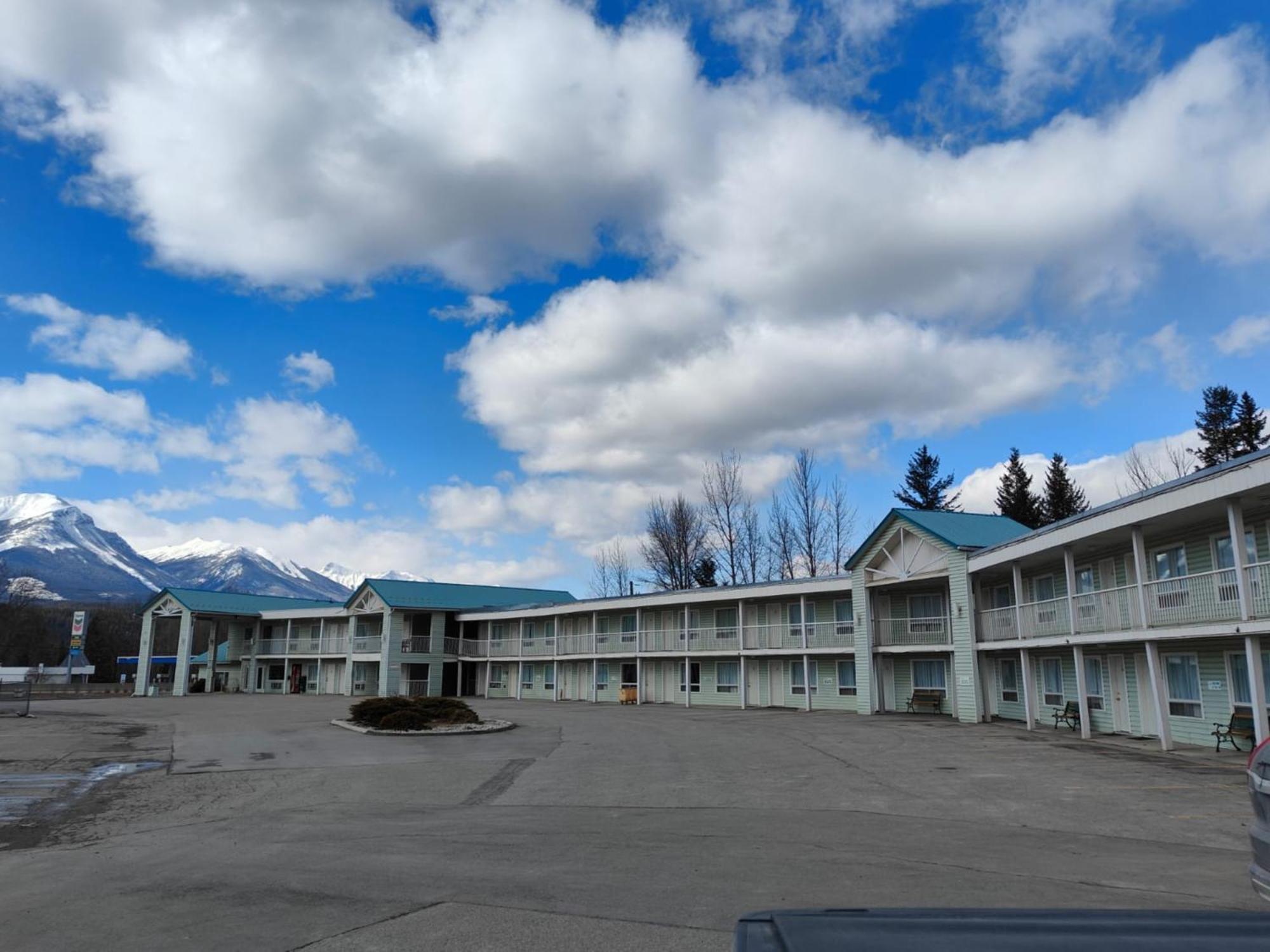 Ponderosa Motor Inn Golden Exterior foto